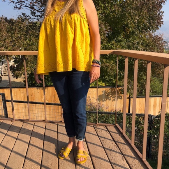 sunflower crochet tank from Sundance. - Picture 4 of 8